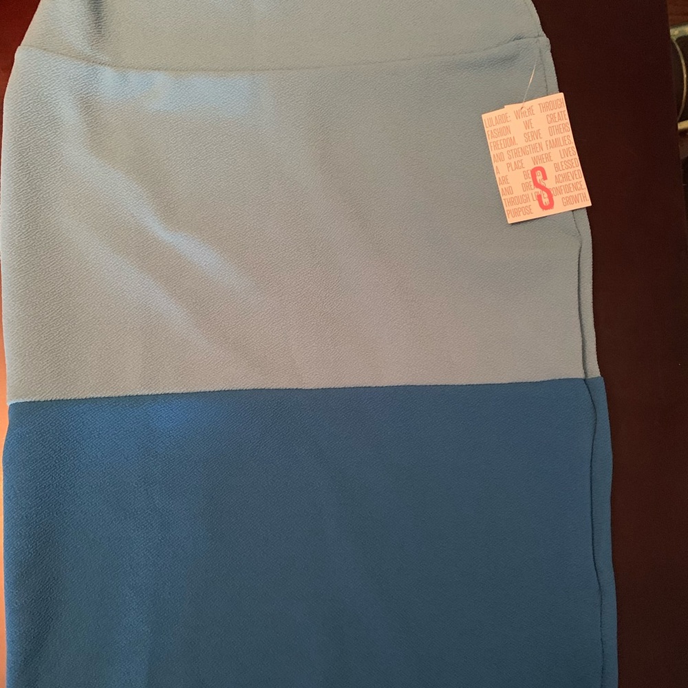 LuLaRoe Skirt - size small-style- Cassie